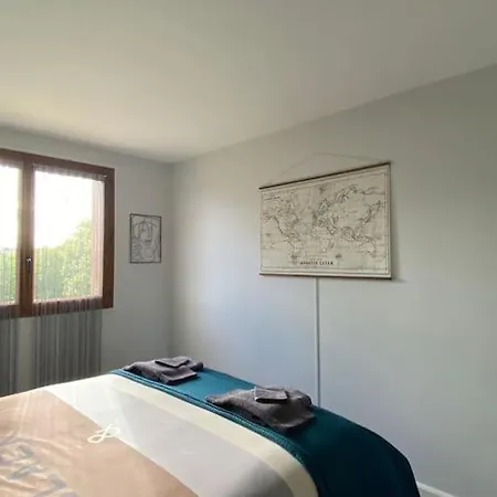 Flat Apartment