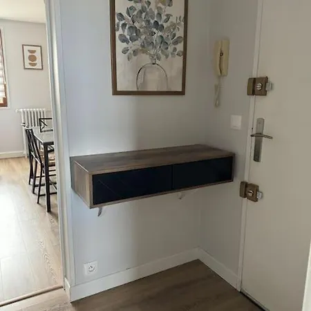 Apartment Flat *