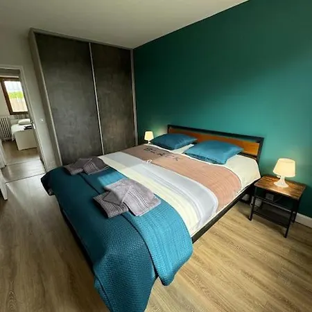 Flat Apartment Acheres (Yvelines)