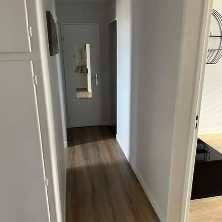 Flat Apartment Acheres (Yvelines)